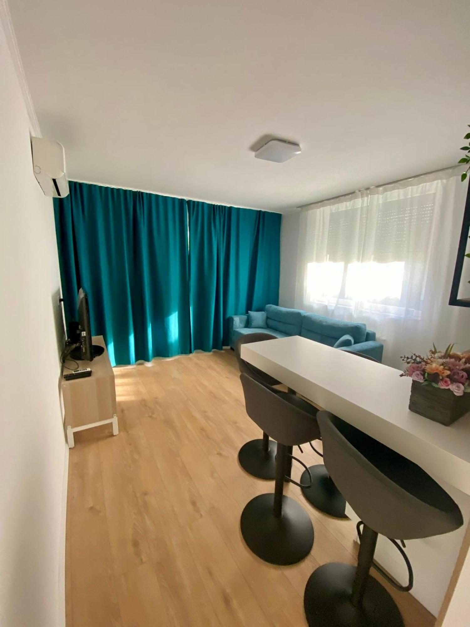 Pannaroza Apartman บาลาตอนแลลเล ภายนอก รูปภาพ